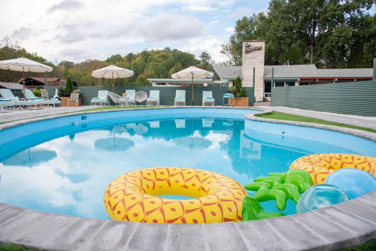 The Springs Motel New Ashford Exterior foto